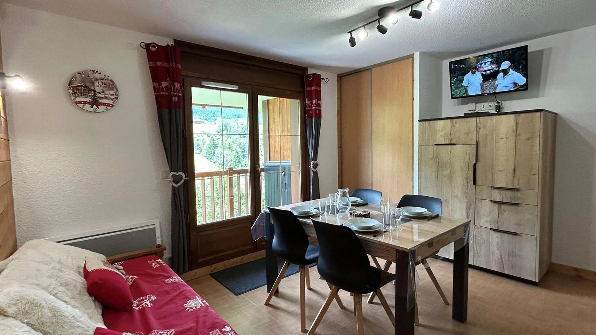 Appartement Cosy A Flumet, Pieds Des Pistes, 4 Pers., Piscine, Parking, Minibox Wifi. - Fr-1-603-75 Flumet